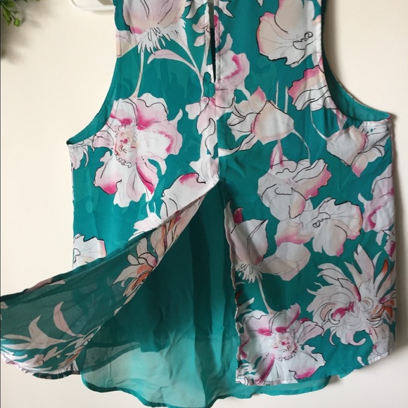 Label RACHEL Rachel Roy Floral Top - Picture 7 of 7